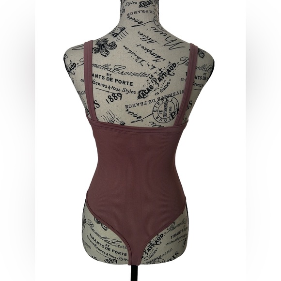 NWT Adjustable Thong Bodysuit | One Size - Picture 5 of 6